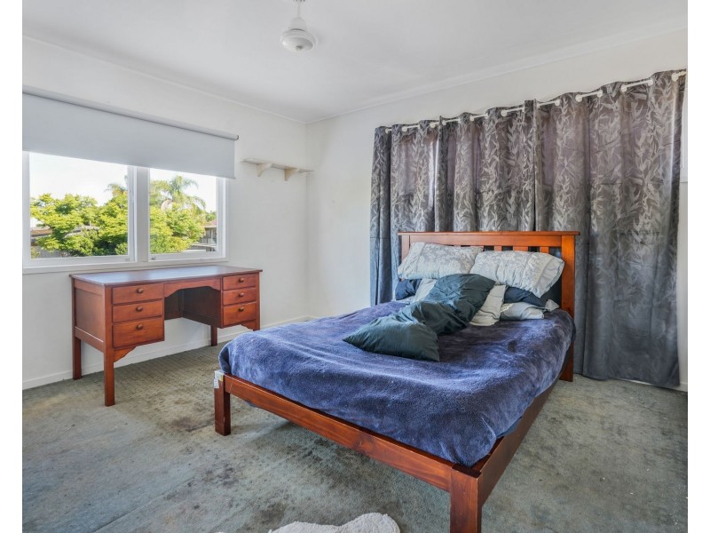 2 Tennyson Street, Strathpine QLD 4500