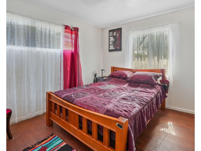 2 Tennyson Street, Strathpine QLD 4500