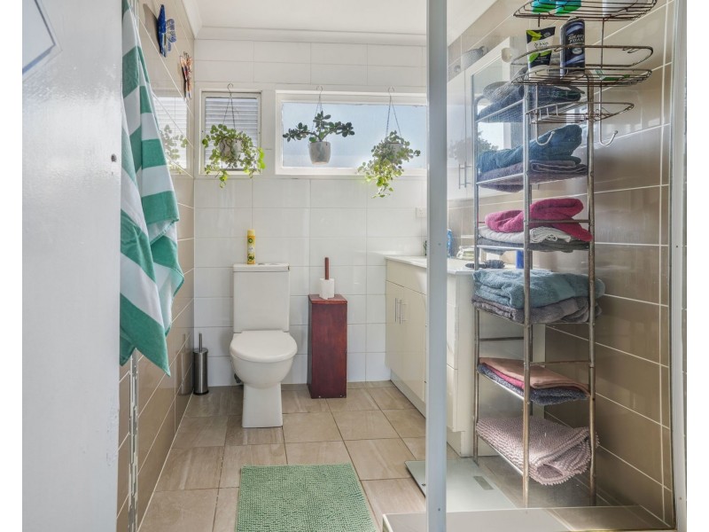 2 Tennyson Street, Strathpine QLD 4500