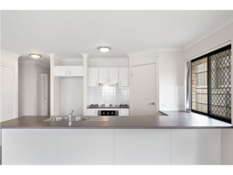 26 Duporth Crescent, Dakabin QLD 4503