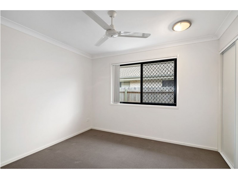 26 Duporth Crescent, Dakabin QLD 4503
