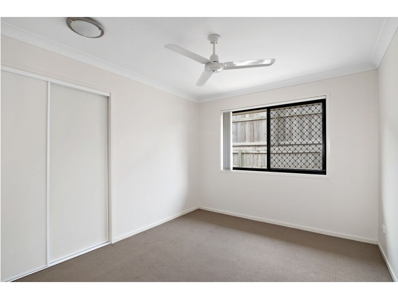 26 Duporth Crescent, Dakabin QLD 4503