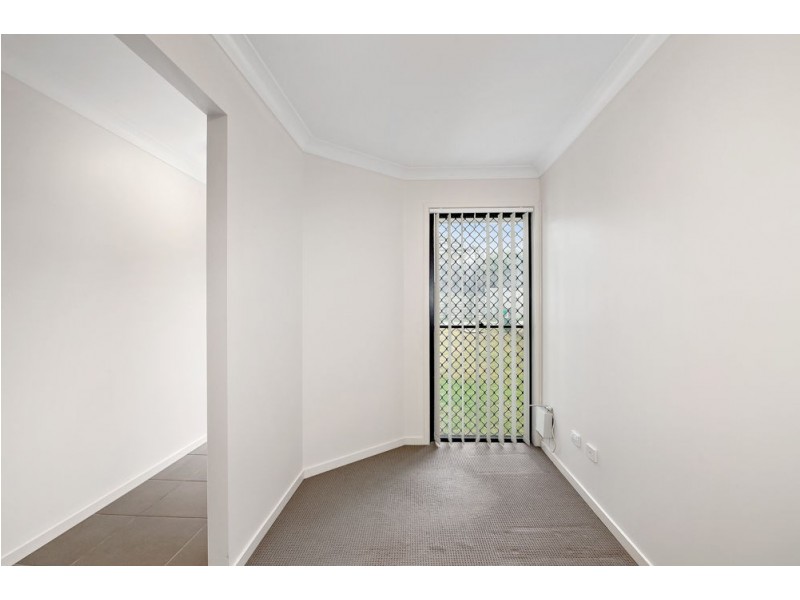 26 Duporth Crescent, Dakabin QLD 4503