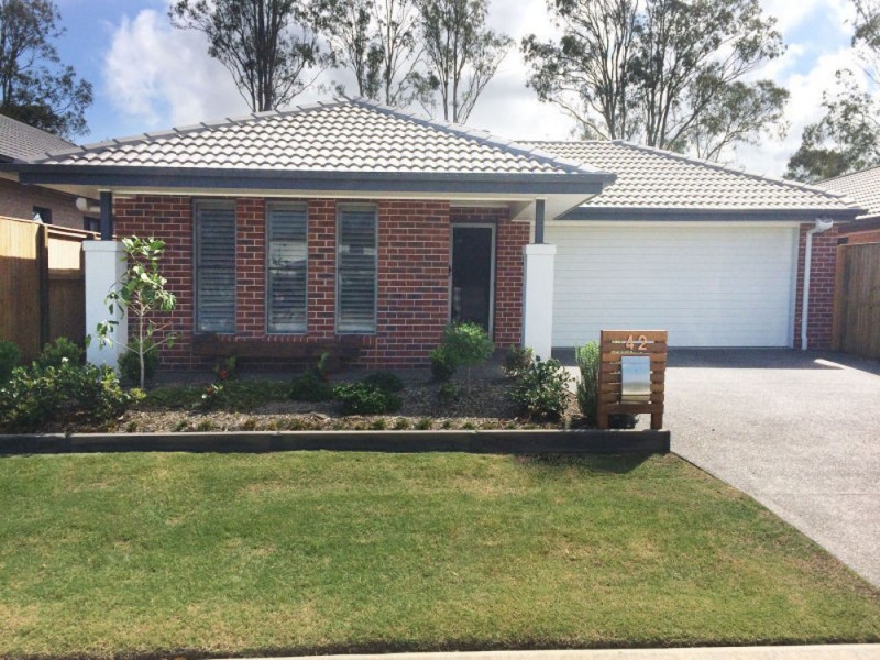 42 Windjana Crescent, Fitzgibbon QLD 4018