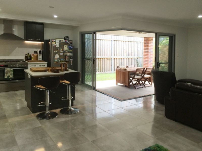 42 Windjana Crescent, Fitzgibbon QLD 4018