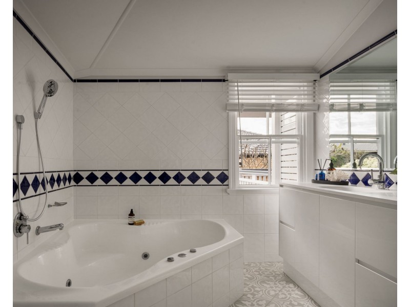 356 Tufnell Rd, Banyo QLD 4014