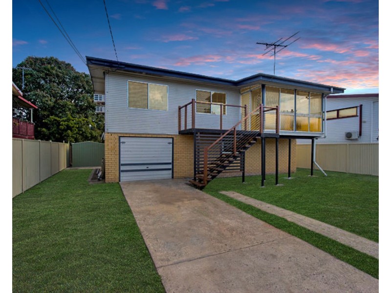 4 Tennyson Street, Strathpine QLD 4500