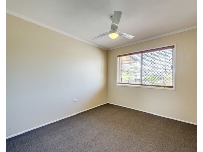 4 Tennyson Street, Strathpine QLD 4500