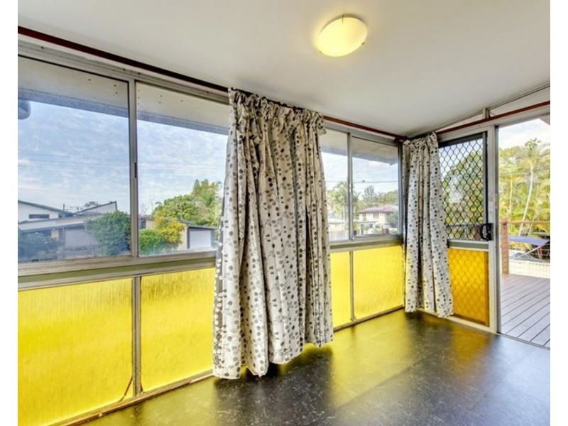 4 Tennyson Street, Strathpine QLD 4500