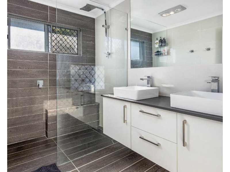 24 Granville Drive, Bray Park QLD 4500