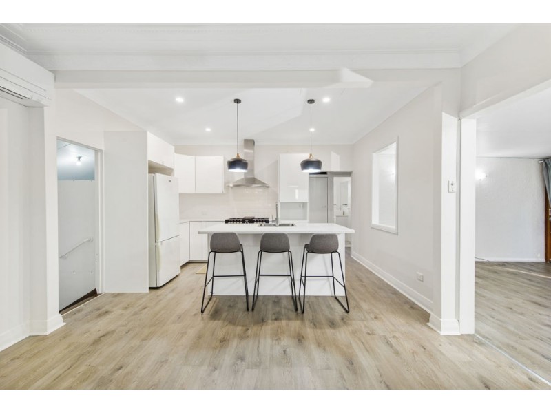 2 Rostrevor Road, Boondall QLD 4034