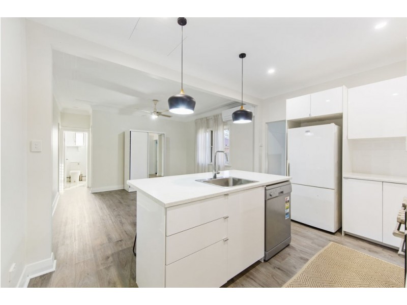 2 Rostrevor Road, Boondall QLD 4034