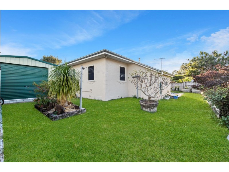2 Rostrevor Road, Boondall QLD 4034
