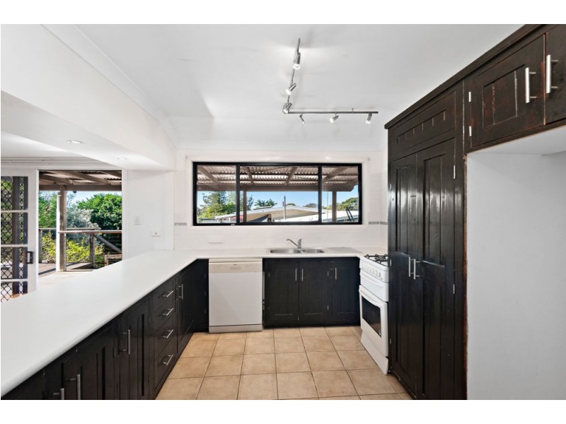 2 Butland Street, Bracken Ridge QLD 4017