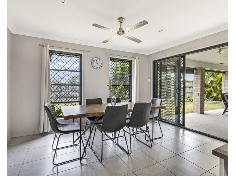 49 Cootharaba Crescent, Warner QLD 4500