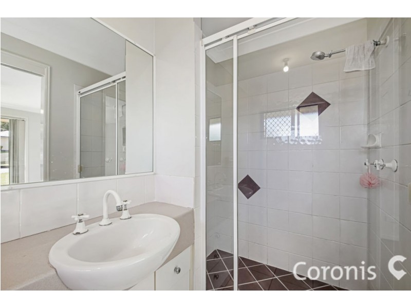 2 Kennerton Court, Morayfield QLD 4506