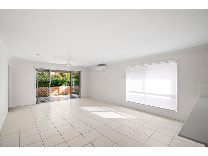 12 Gardenia Circuit, Dakabin QLD 4503