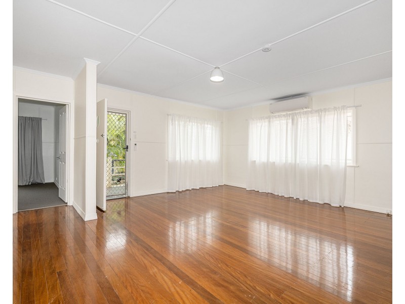 10 Railway Street, Nudgee QLD 4014