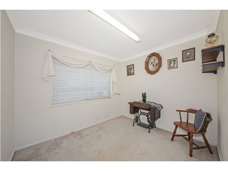 4 Frontignac Street, Carseldine QLD 4034