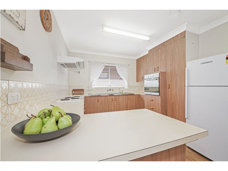 4 Frontignac Street, Carseldine QLD 4034