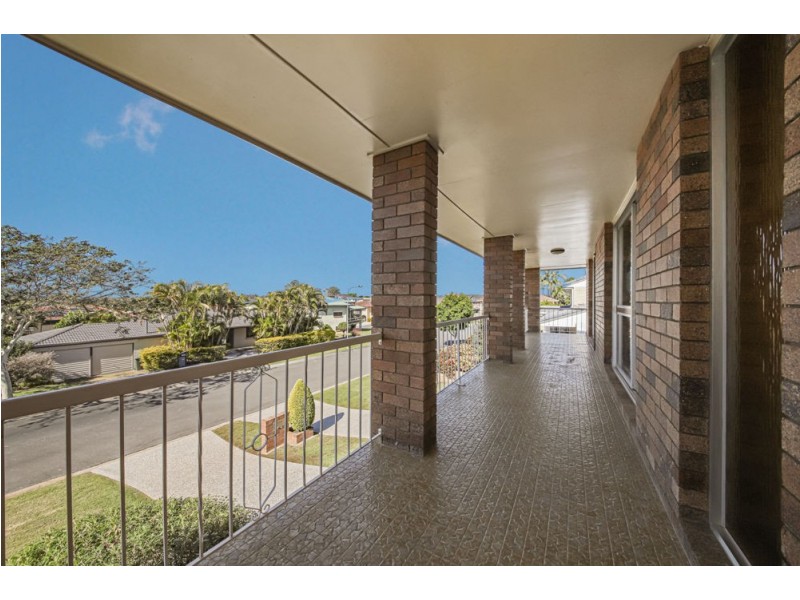 4 Frontignac Street, Carseldine QLD 4034