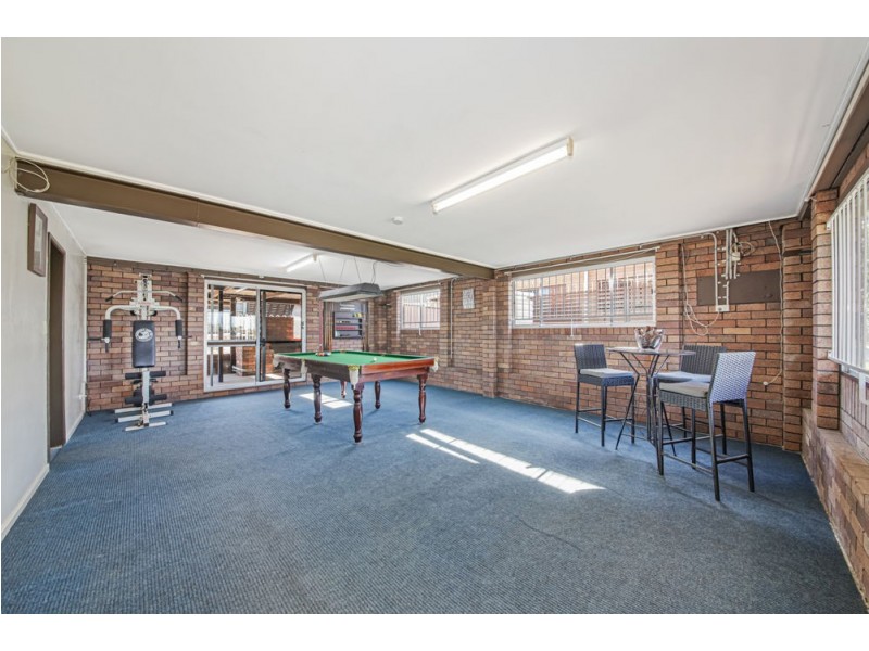 4 Frontignac Street, Carseldine QLD 4034