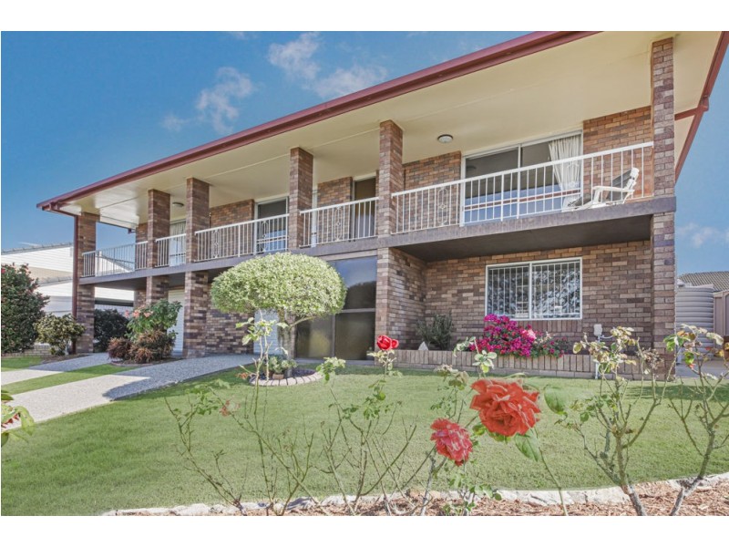 4 Frontignac Street, Carseldine QLD 4034