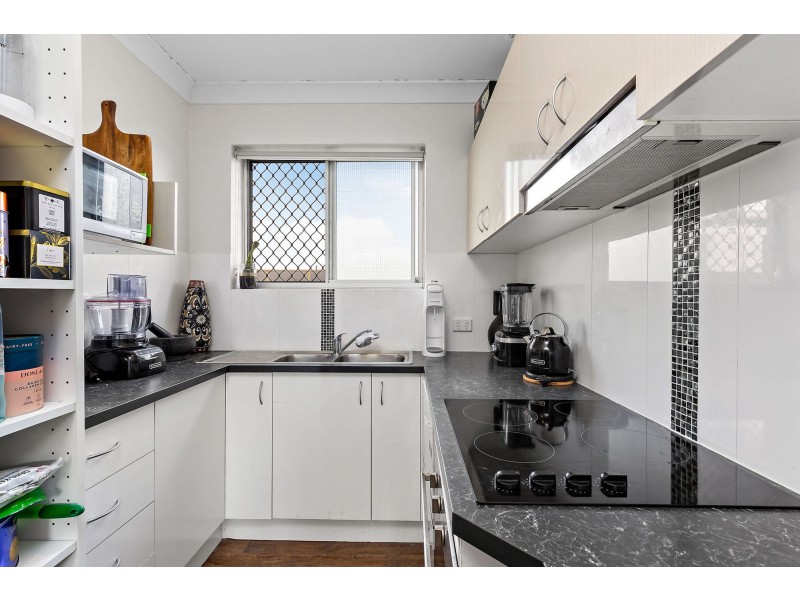 28 Hall Street, Chermside QLD 4032