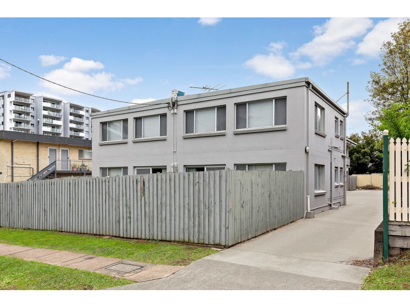 28 Hall Street, Chermside QLD 4032