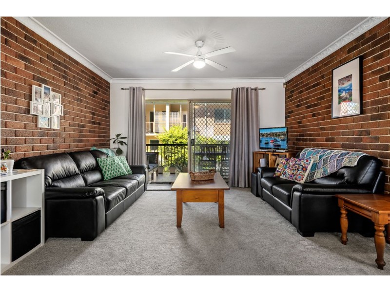4/20 Parkhill Street, Chermside QLD 4032