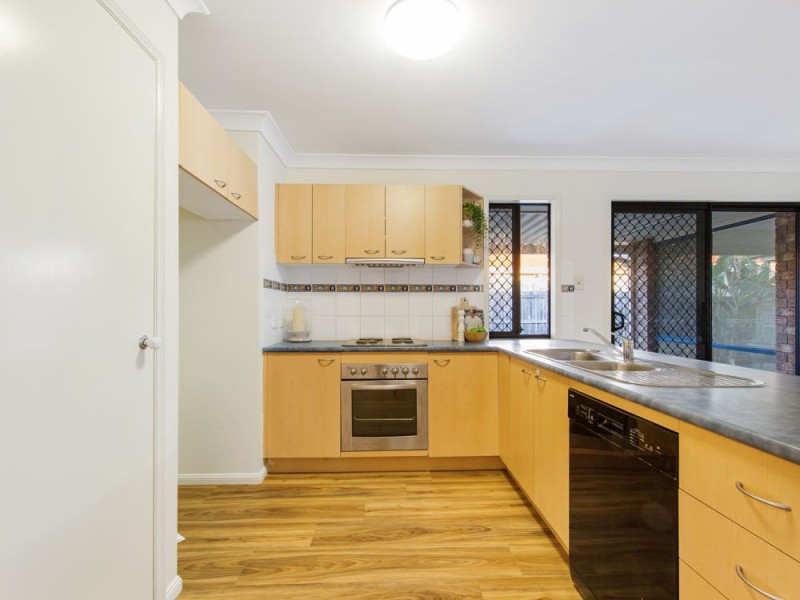 34 Nicole Street, Bracken Ridge QLD 4017