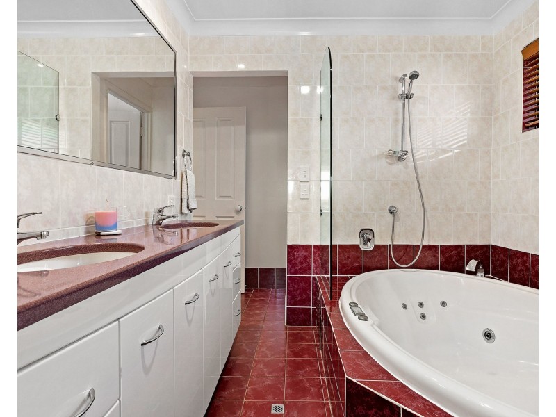 29 Shakespeare Parade, Strathpine QLD 4500