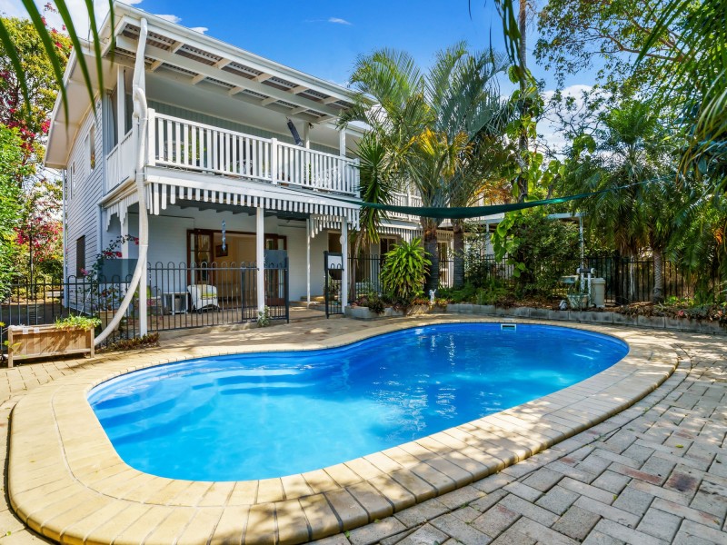 6 Suncrest Street, Geebung QLD 4034