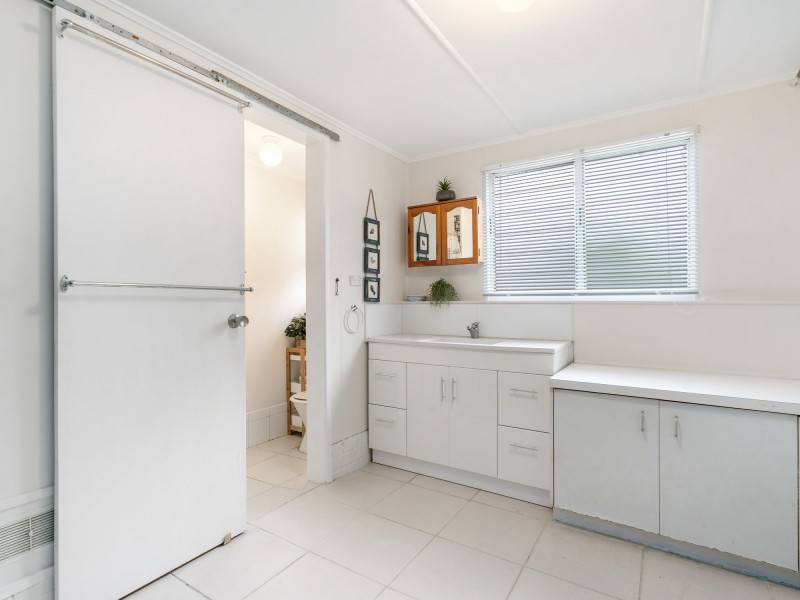 6 Suncrest Street, Geebung QLD 4034