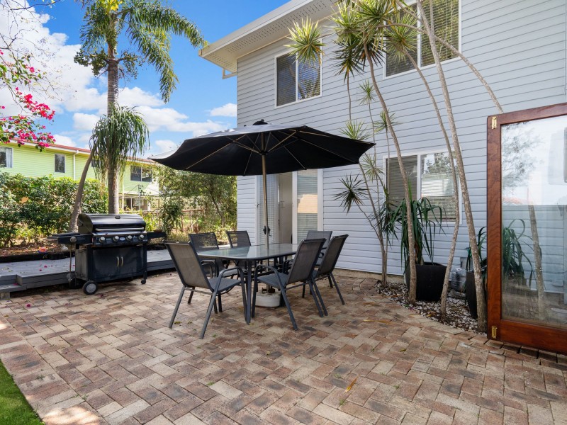 6 Suncrest Street, Geebung QLD 4034