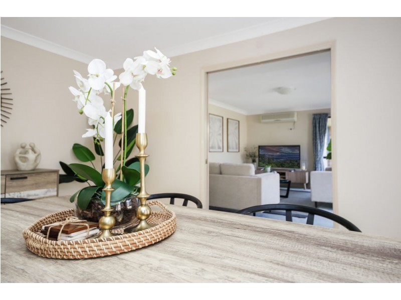 10 Redford Crescent, Mcdowall QLD 4053