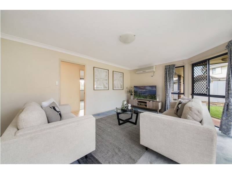 10 Redford Crescent, Mcdowall QLD 4053