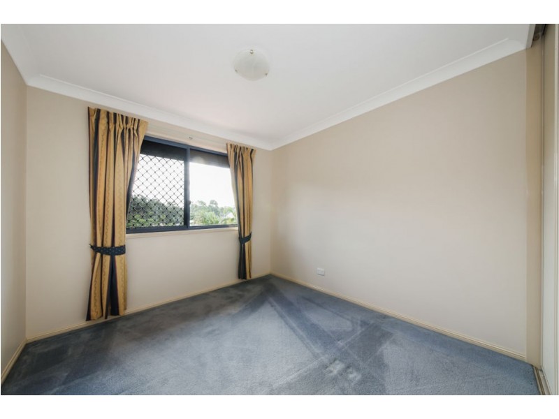 10 Redford Crescent, Mcdowall QLD 4053