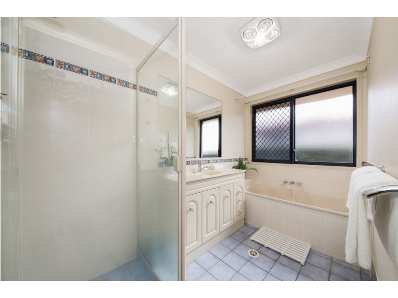 10 Redford Crescent, Mcdowall QLD 4053