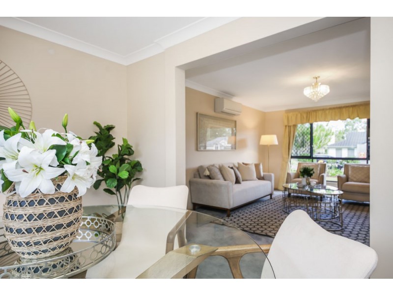 10 Redford Crescent, Mcdowall QLD 4053