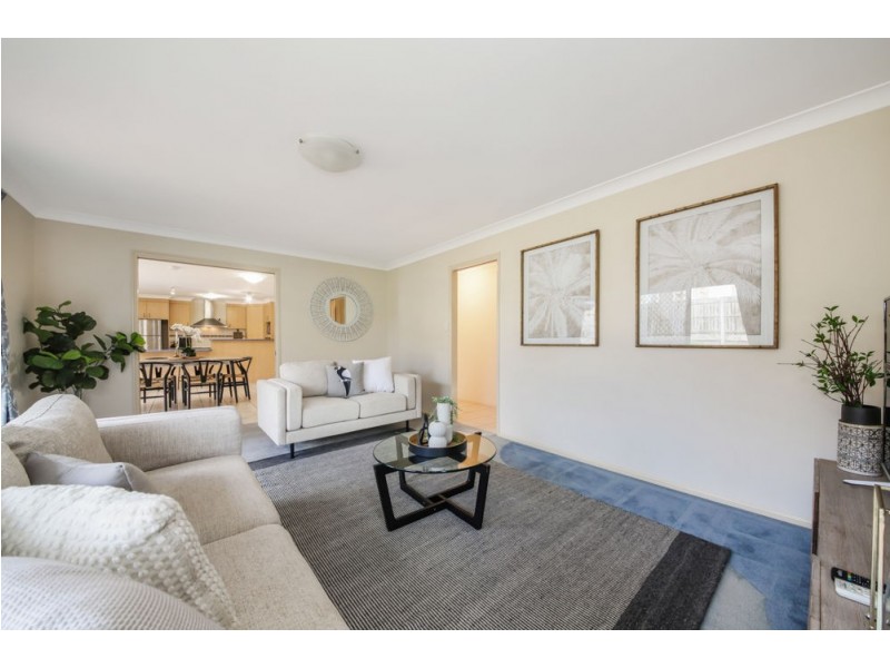 10 Redford Crescent, Mcdowall QLD 4053