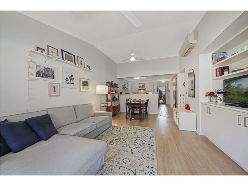 8/18 Denver Road, Carseldine QLD 4034