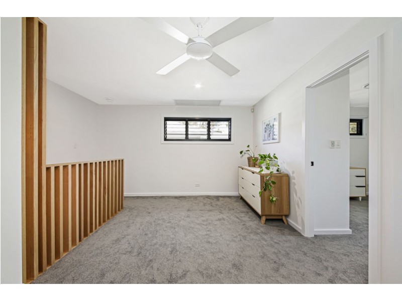 30 Peter Campbell Drive, Albany Creek QLD 4035