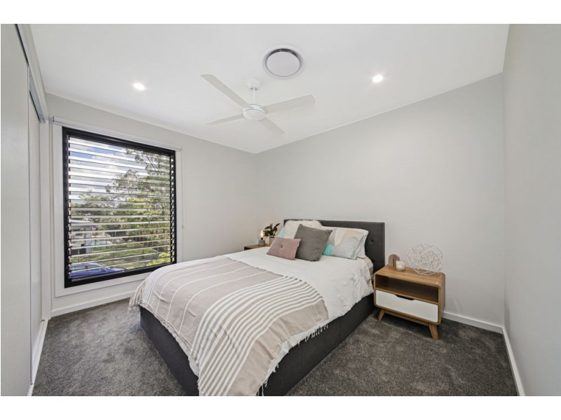 30 Peter Campbell Drive, Albany Creek QLD 4035