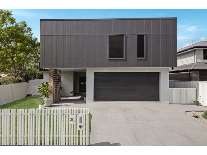 30 Peter Campbell Drive, Albany Creek QLD 4035