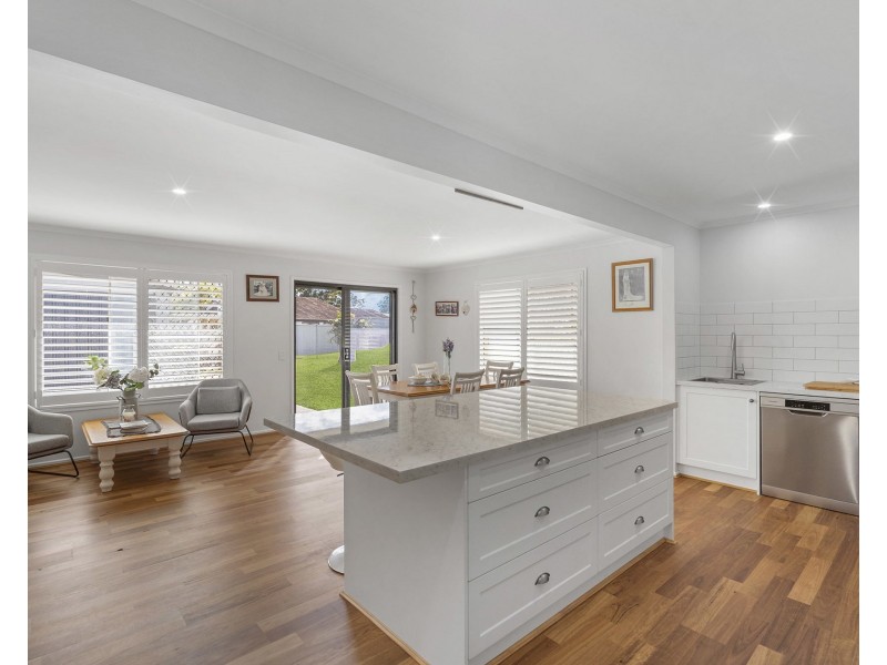 12 Crestlea Street, Bracken Ridge QLD 4017