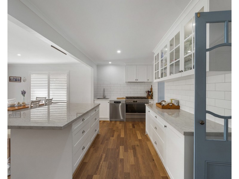 12 Crestlea Street, Bracken Ridge QLD 4017