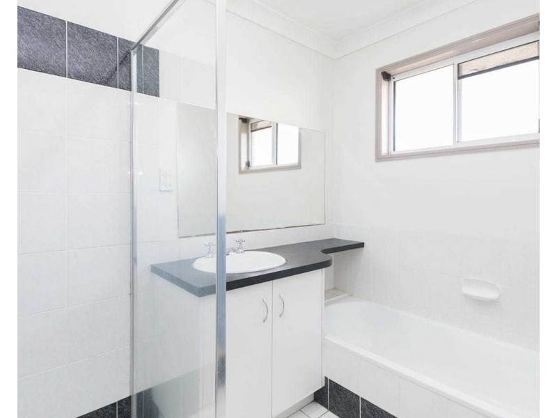 12 Gray Road, Bray Park QLD 4500