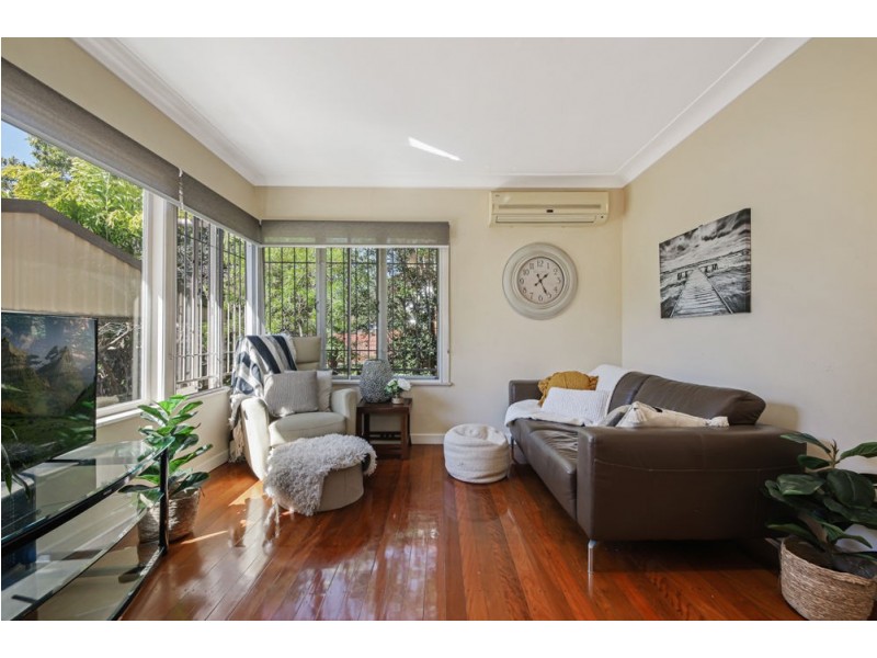 37 Windrest Avenue, Aspley QLD 4034