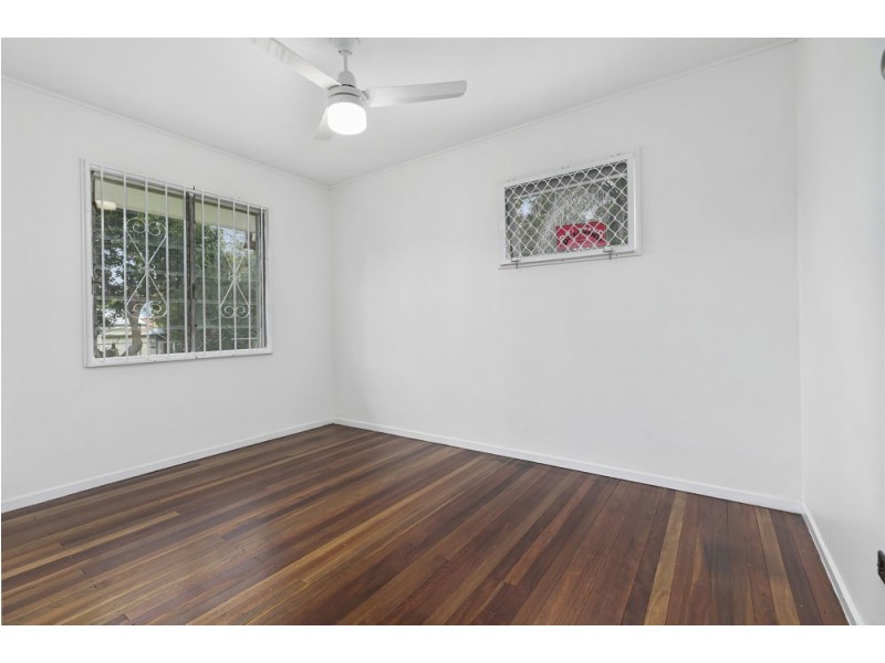 4 Galvin Street, Lawnton QLD 4501